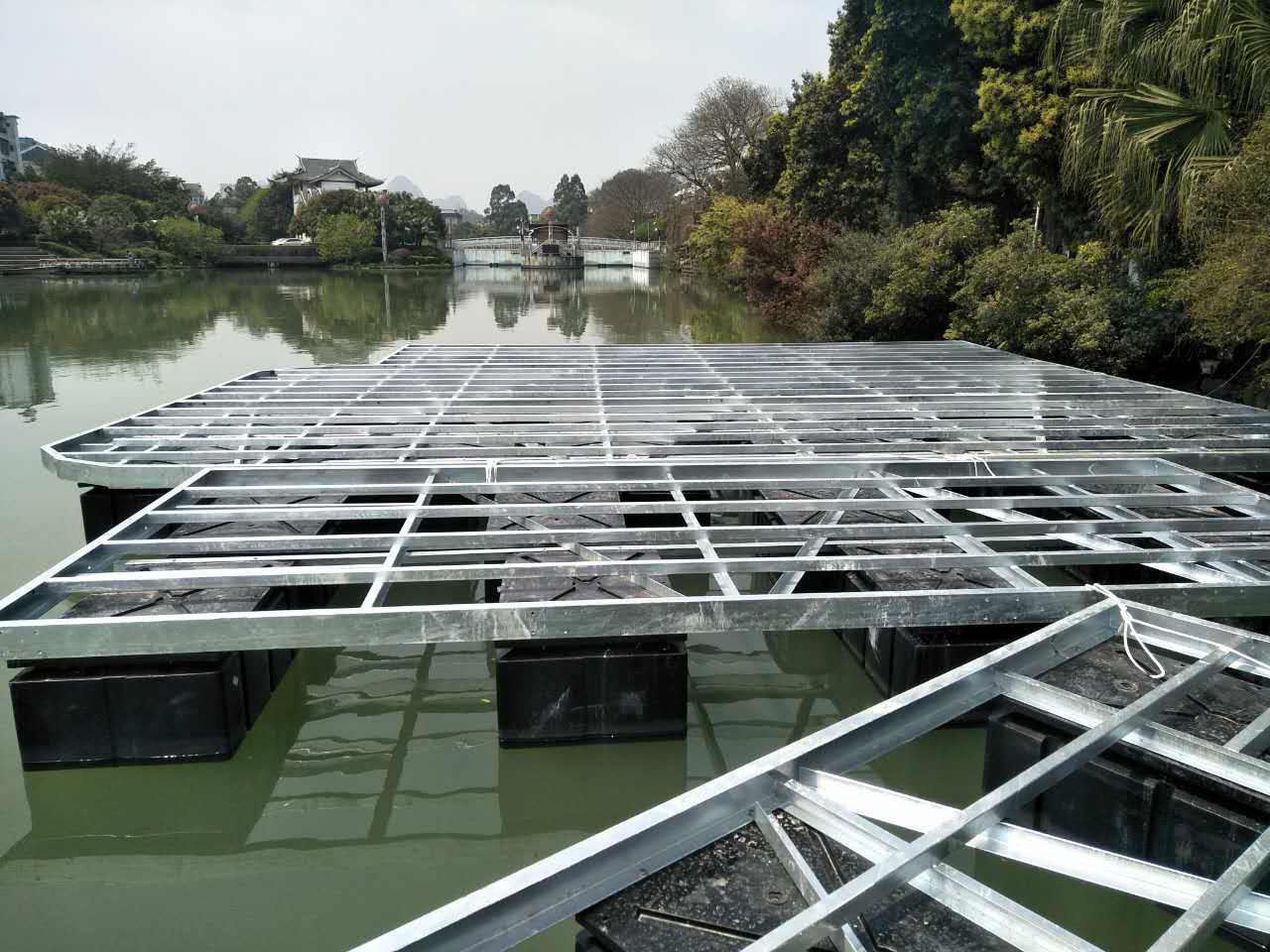 Wuzhou Guangxi floating platform construction